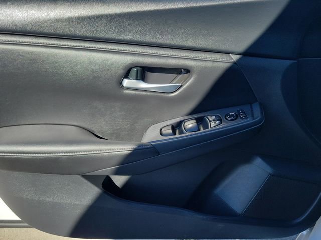 Used 2025 Nissan Sentra SV image 19