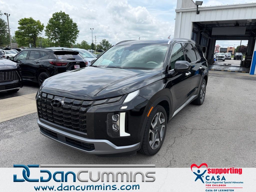 Used 2023 Hyundai Palisade Limited w/ Cargo Package