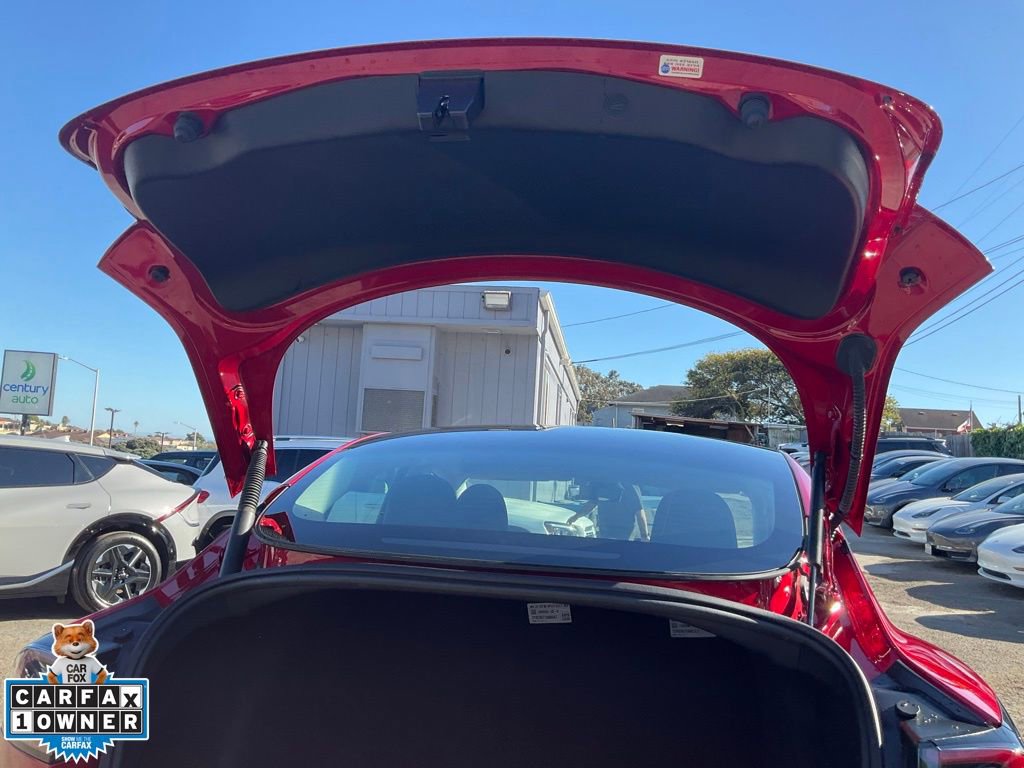 Used 2023 Tesla Model 3 Standard Range image 9