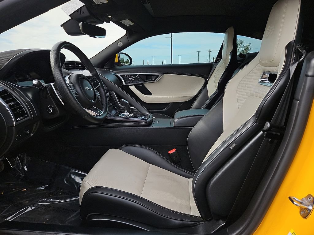 Used 2021 Jaguar F-TYPE R image 15