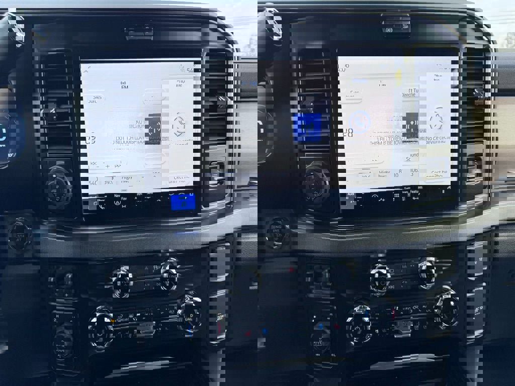 New 2026 Ford F250 Platinum w/ FX4 Off-Road Package AWD/4WD image 35