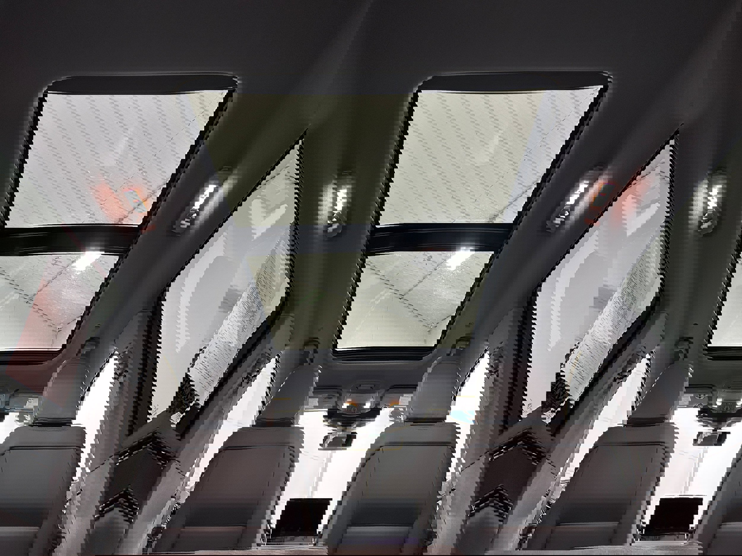 Used 2022 Lincoln Nautilus Reserve image 24