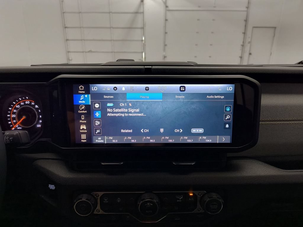 Used 2026 Jeep Wrangler Unlimited Sport AWD/4WD image 23