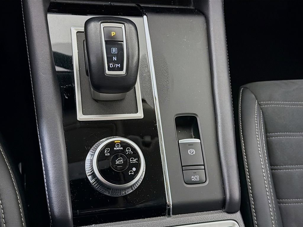 Used 2023 Mitsubishi Outlander SE image 20