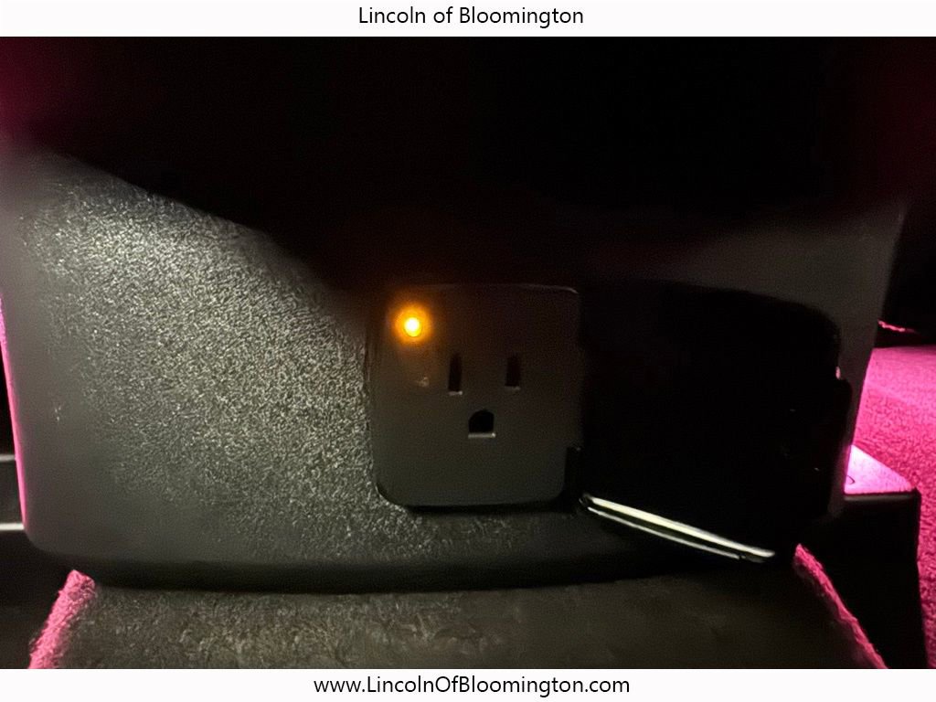 New 2024 Lincoln Nautilus Reserve w/ Equipment Group 202A image 56