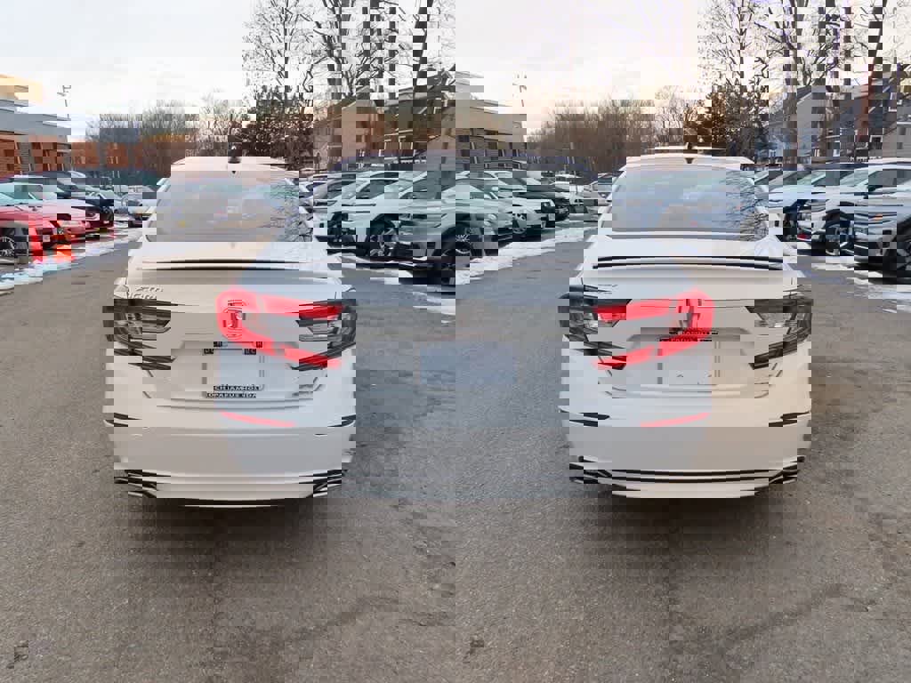 Certified 2022 Honda Accord Sport image 5