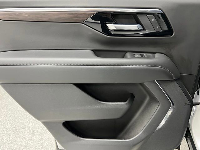 Used 2025 Chevrolet Tahoe Z71 image 42