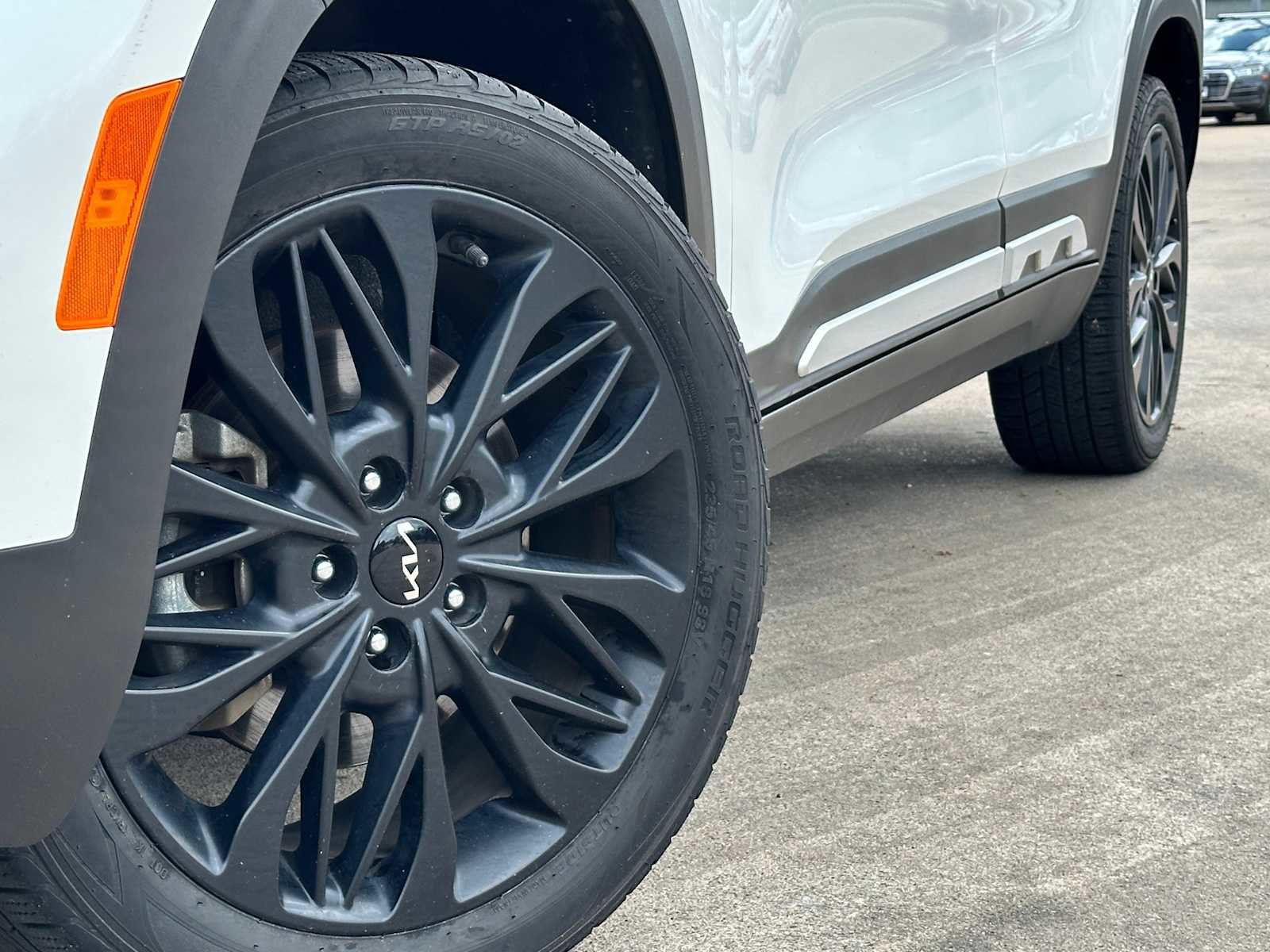 Certified 2022 Kia Seltos Nightfall Edition AWD/4WD image 2