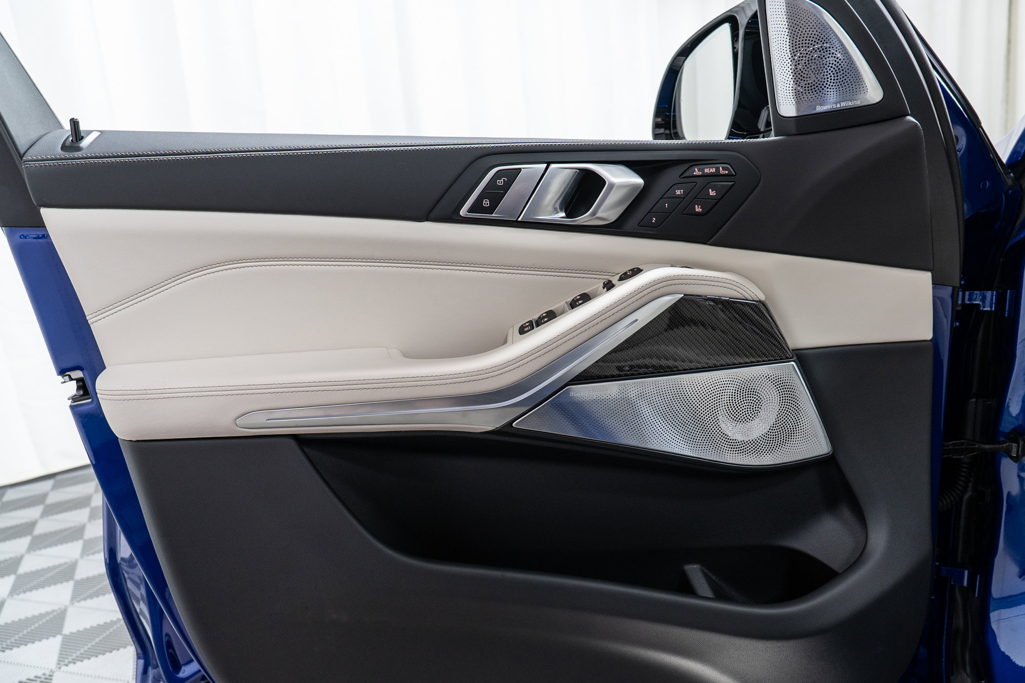 Used 2026 BMW X7 M60i AWD/4WD image 11