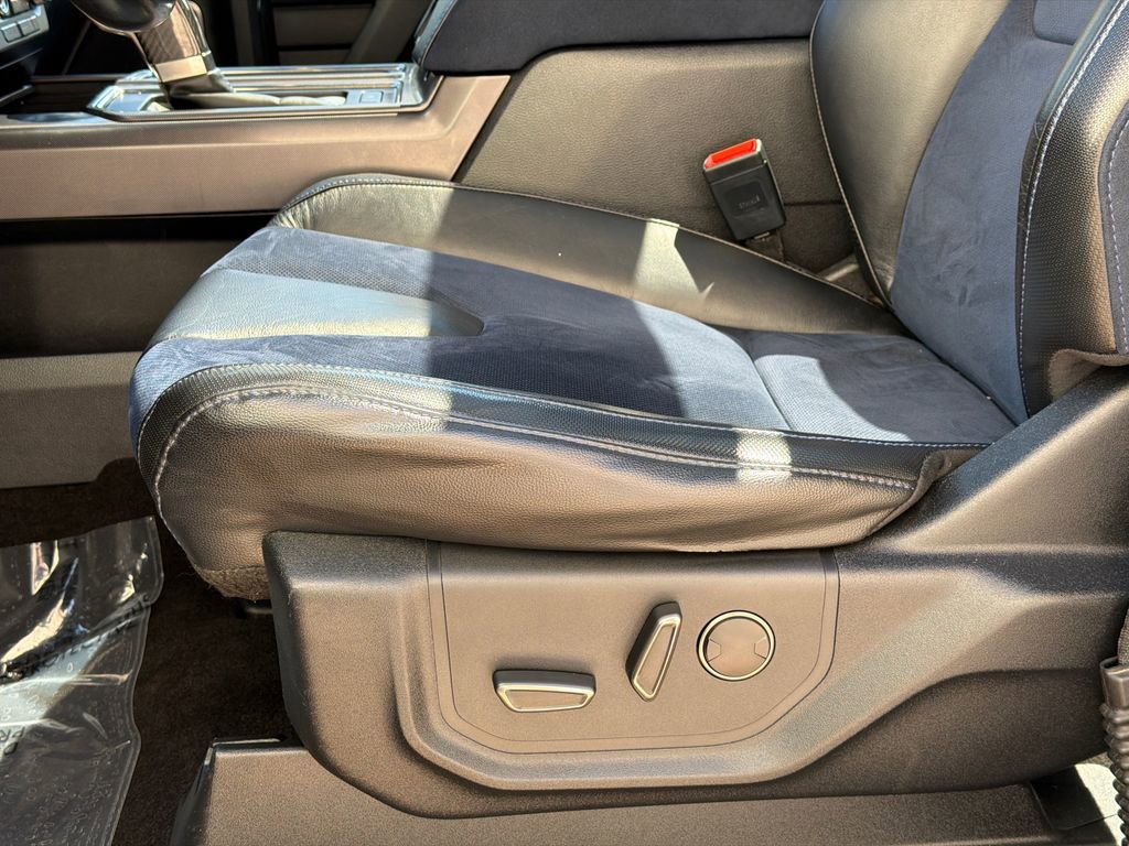 Used 2019 Ford F150 Raptor w/ Equipment Group 802A Luxury image 17