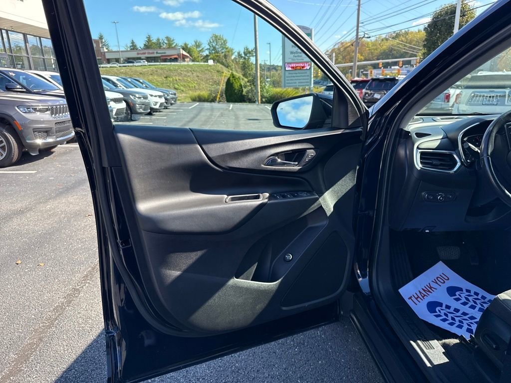 Used 2020 Chevrolet Equinox LT image 13