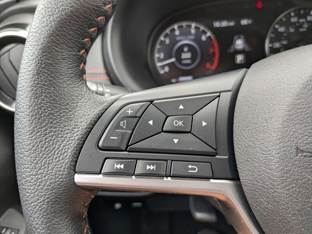 Used 2021 Nissan Kicks SR FWD image 25