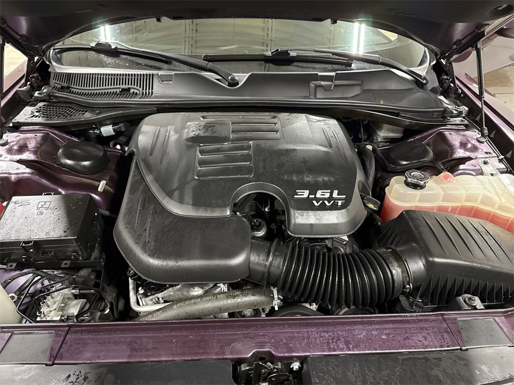 Used 2020 Dodge Challenger SXT image 24