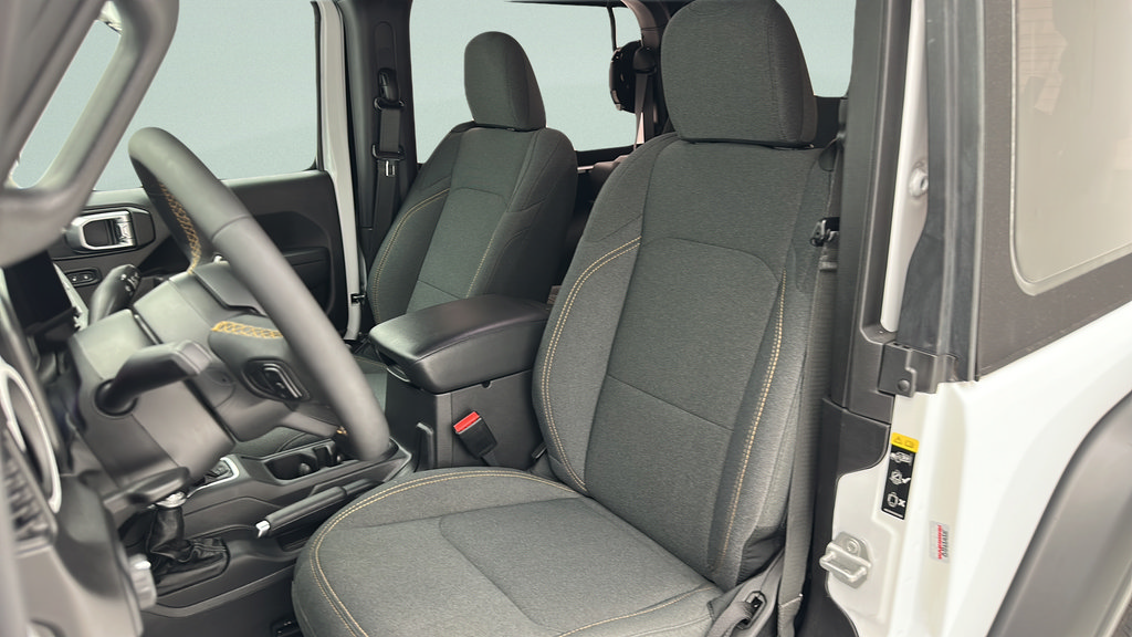 Used 2024 Jeep Wrangler Sport AWD/4WD image 12
