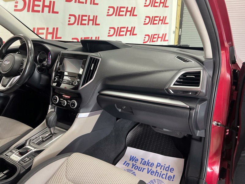 Used 2019 Subaru Forester Premium AWD/4WD image 14