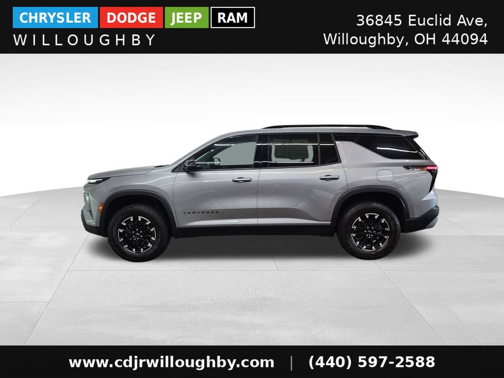Used 2025 Chevrolet Traverse Z71 AWD/4WD image 6