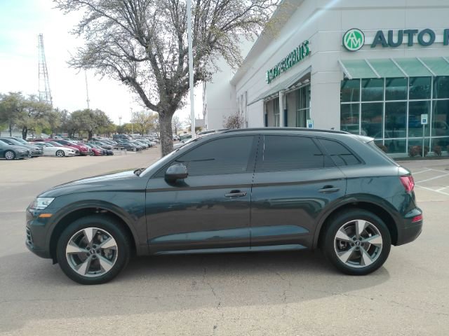 Used 2020 Audi Q5 2.0T Premium w/ Titanium Sport Package AWD/4WD image 14