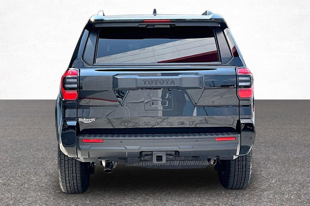 Certified 2025 Toyota 4Runner TRD Off-Road Premium AWD/4WD image 6