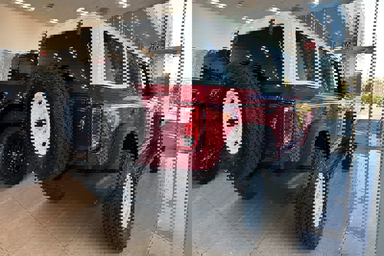 New 2026 Ford Bronco Heritage Edition image 2