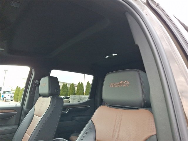 Used 2023 Chevrolet Silverado 1500 High Country image 13