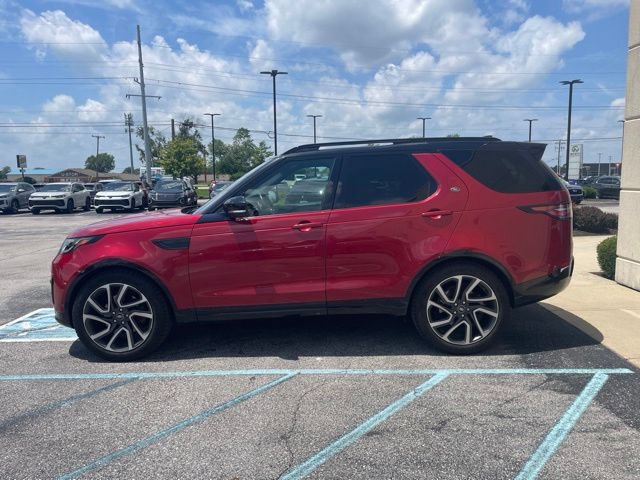 Used 2017 Land Rover Discovery HSE Luxury AWD/4WD image 5