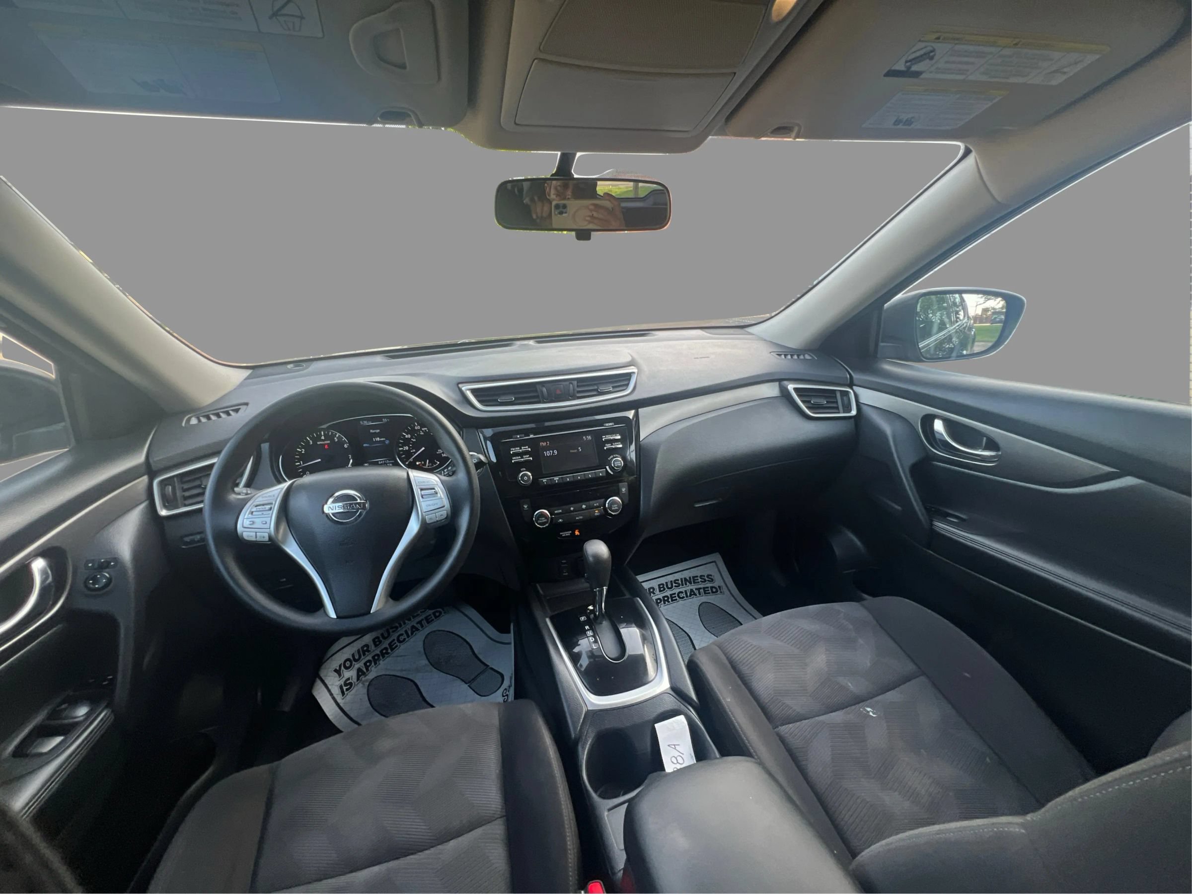 Used 2016 Nissan Rogue SV AWD/4WD image 28