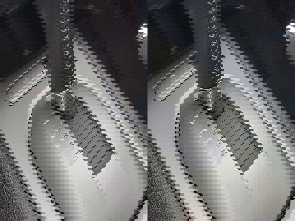 Used 2015 Chevrolet Camaro LT w/ 1LT Preferred Package image 24