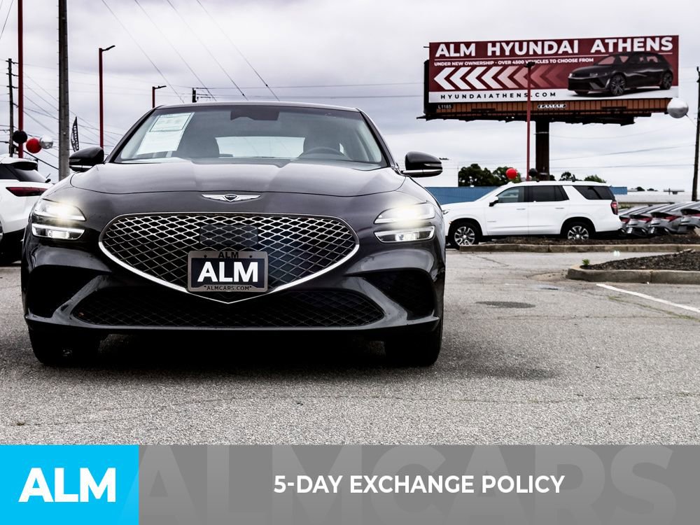Used 2025 Genesis G70 2.5T RWD image 3