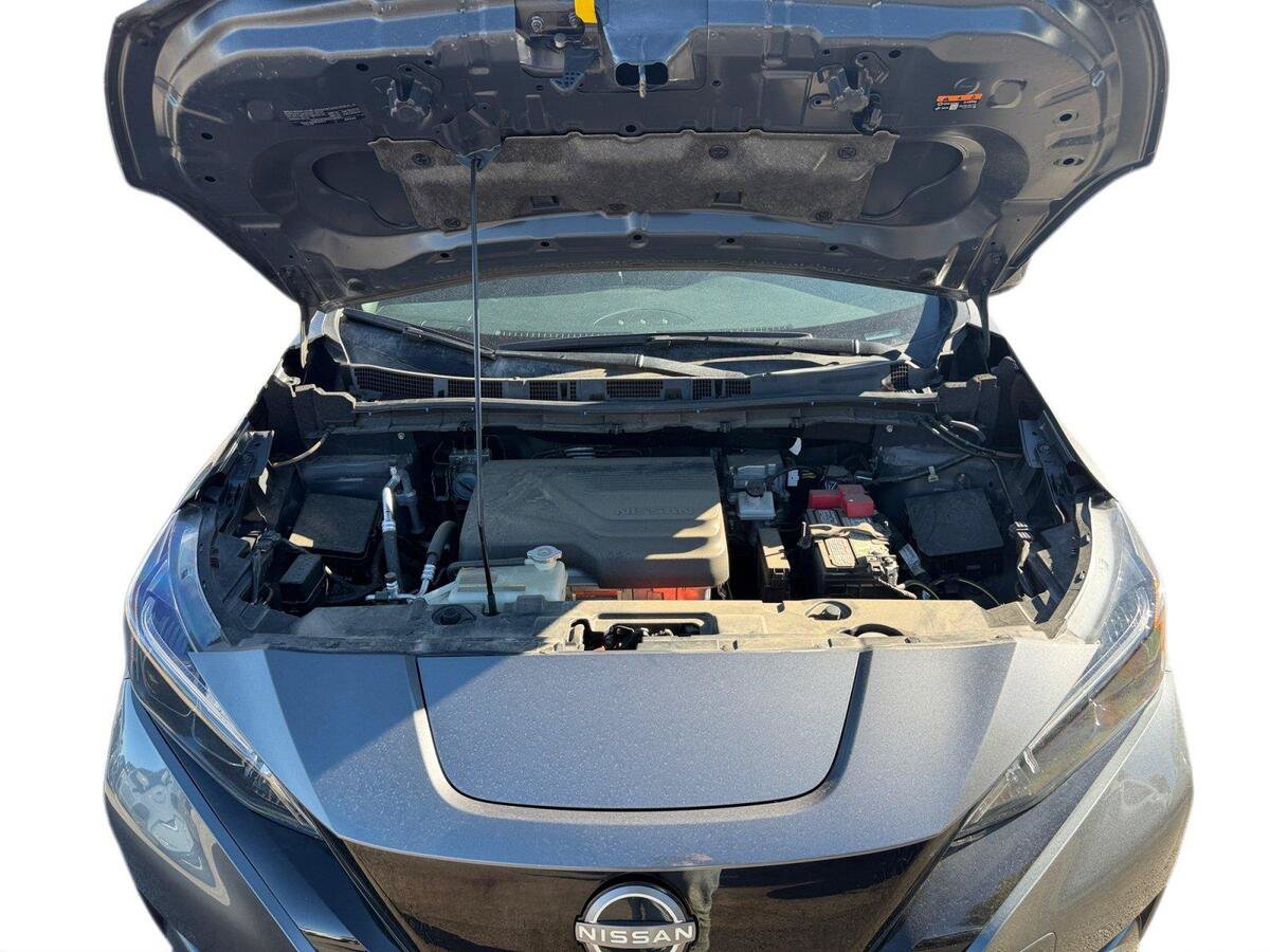 Used 2025 Nissan Leaf S FWD image 16
