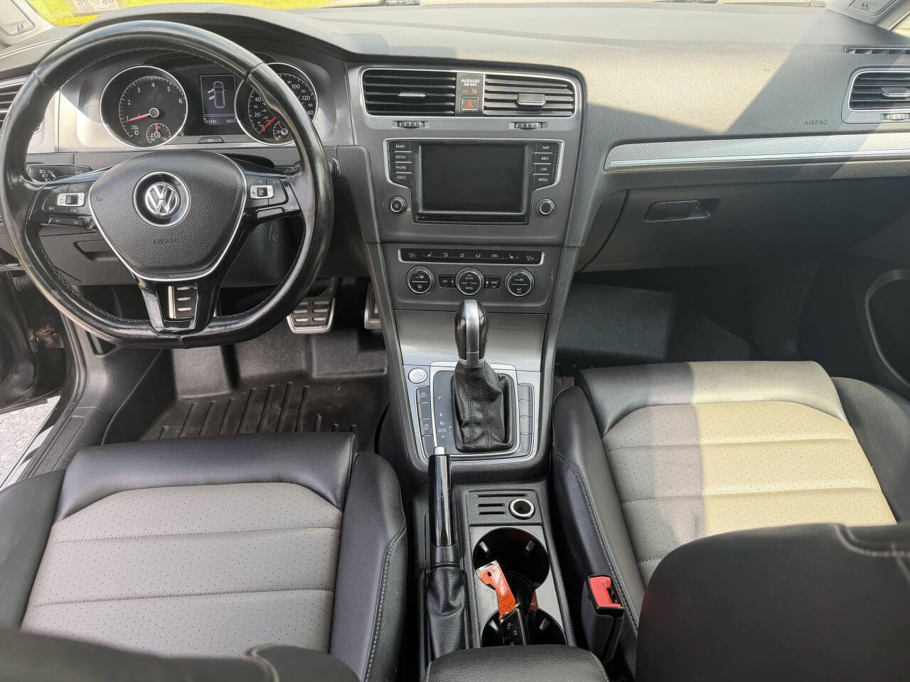 Used 2017 Volkswagen Golf Alltrack SEL AWD/4WD image 11