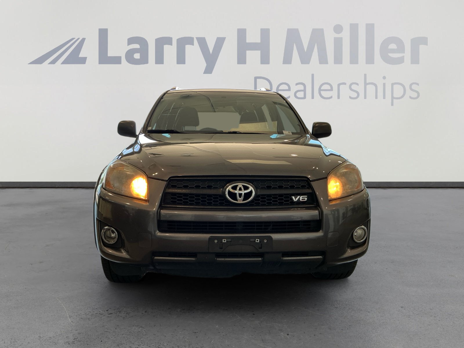 Used 2010 Toyota RAV4 Sport AWD/4WD image 7