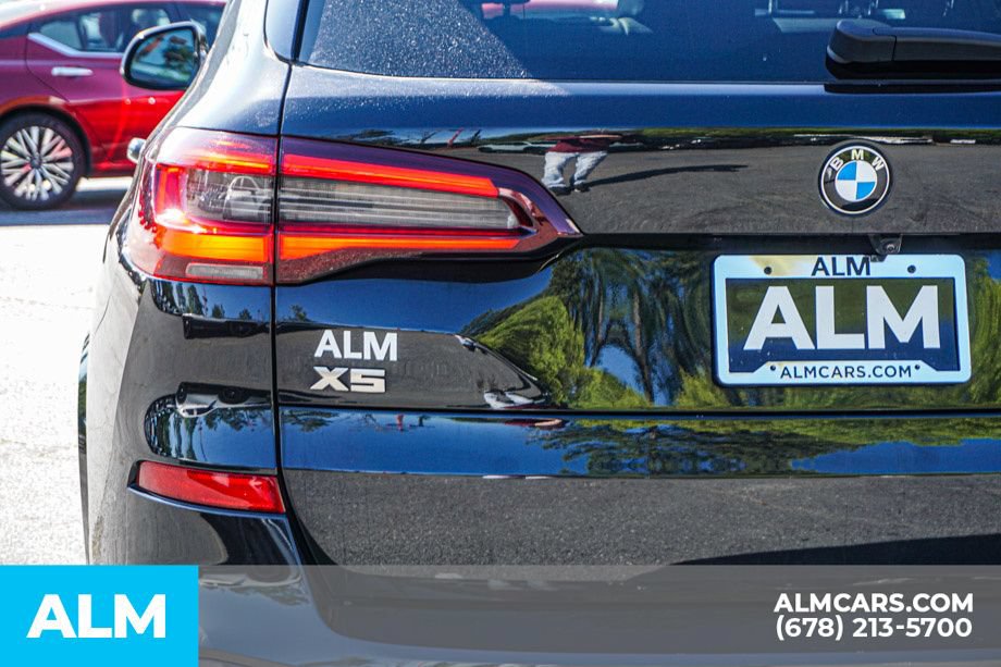 Used 2023 BMW X5 M50i w/ Climate Comfort Package AWD/4WD image 14