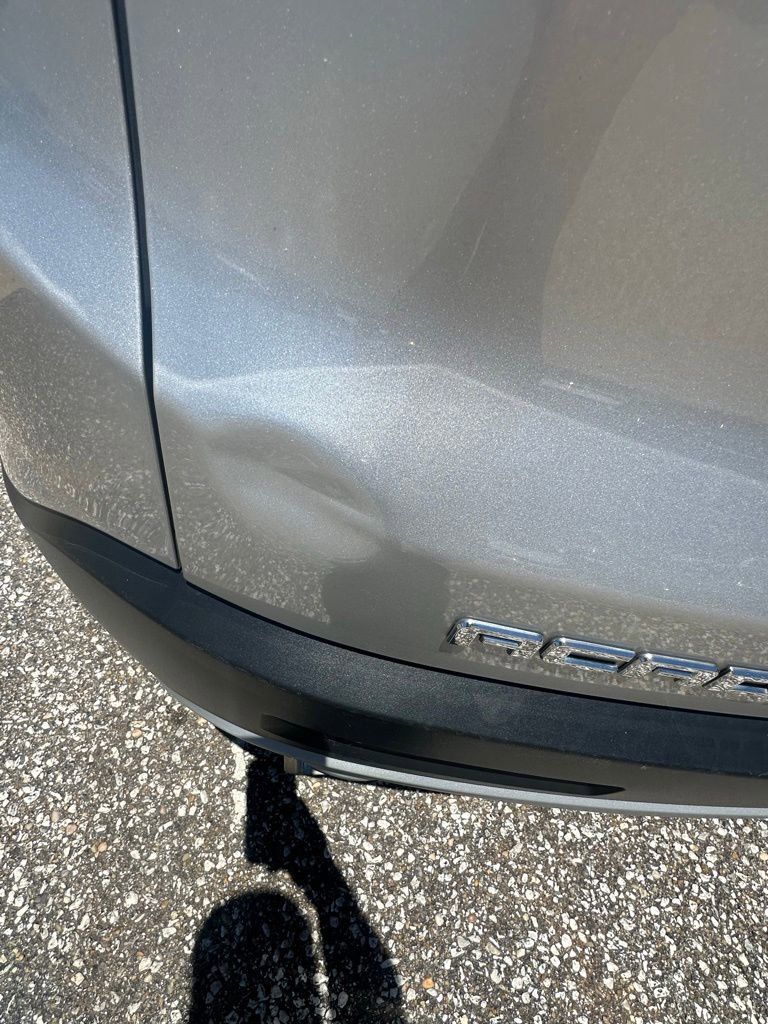 Used 2019 GMC Acadia SLE FWD image 9