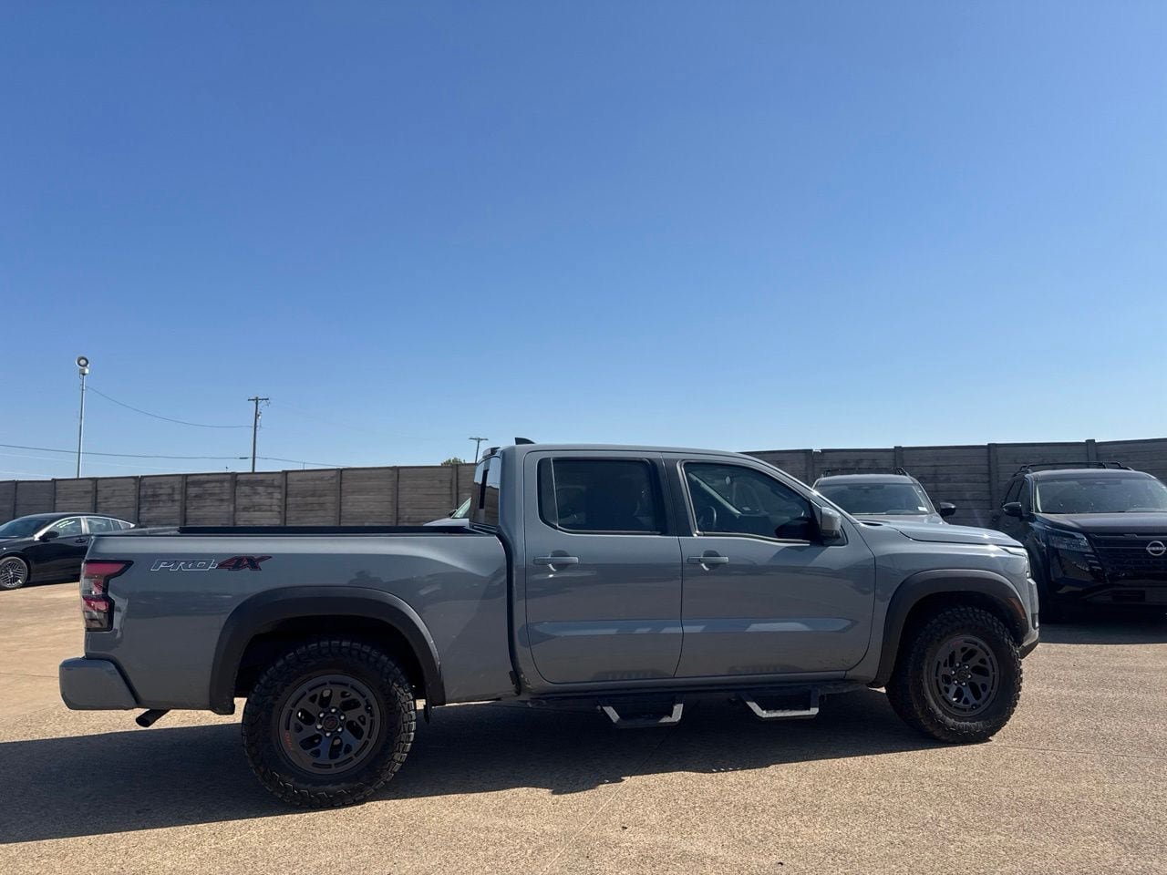 Certified 2025 Nissan Frontier PRO-4X w/ Pro Convenience Package AWD/4WD image 22