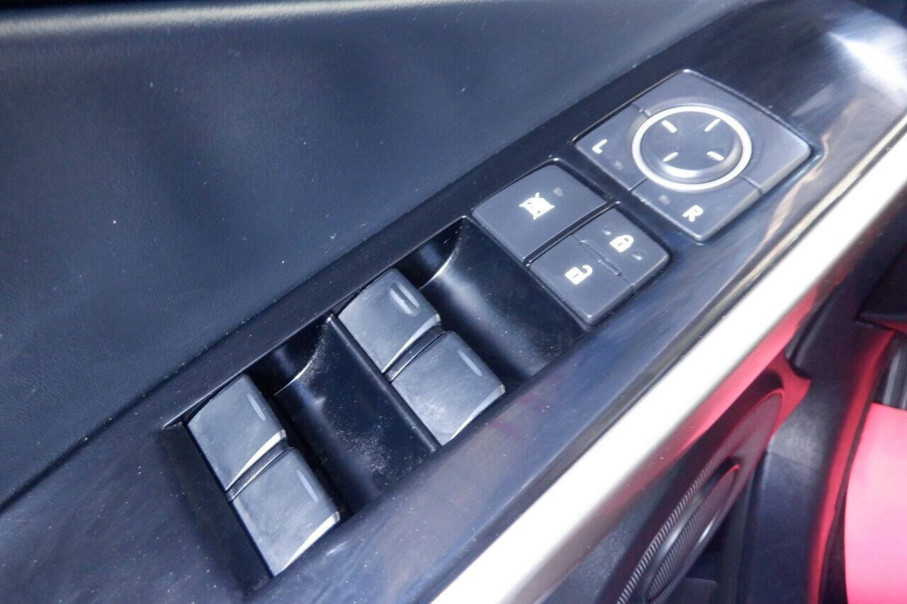 Used 2015 Lexus IS 250 Base 4dr Sedan image 36