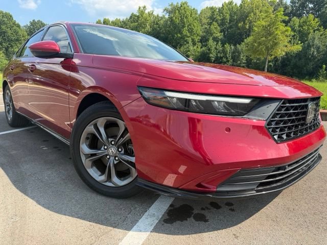 Used 2023 Honda Accord EX-L video 2