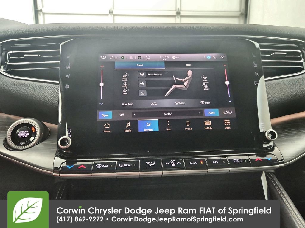 Used 2024 Jeep Wagoneer L Series II w/ Flexible Seating Group image 27