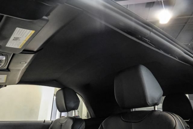 Used 2017 BMW 230i xDrive Convertible AWD/4WD image 48