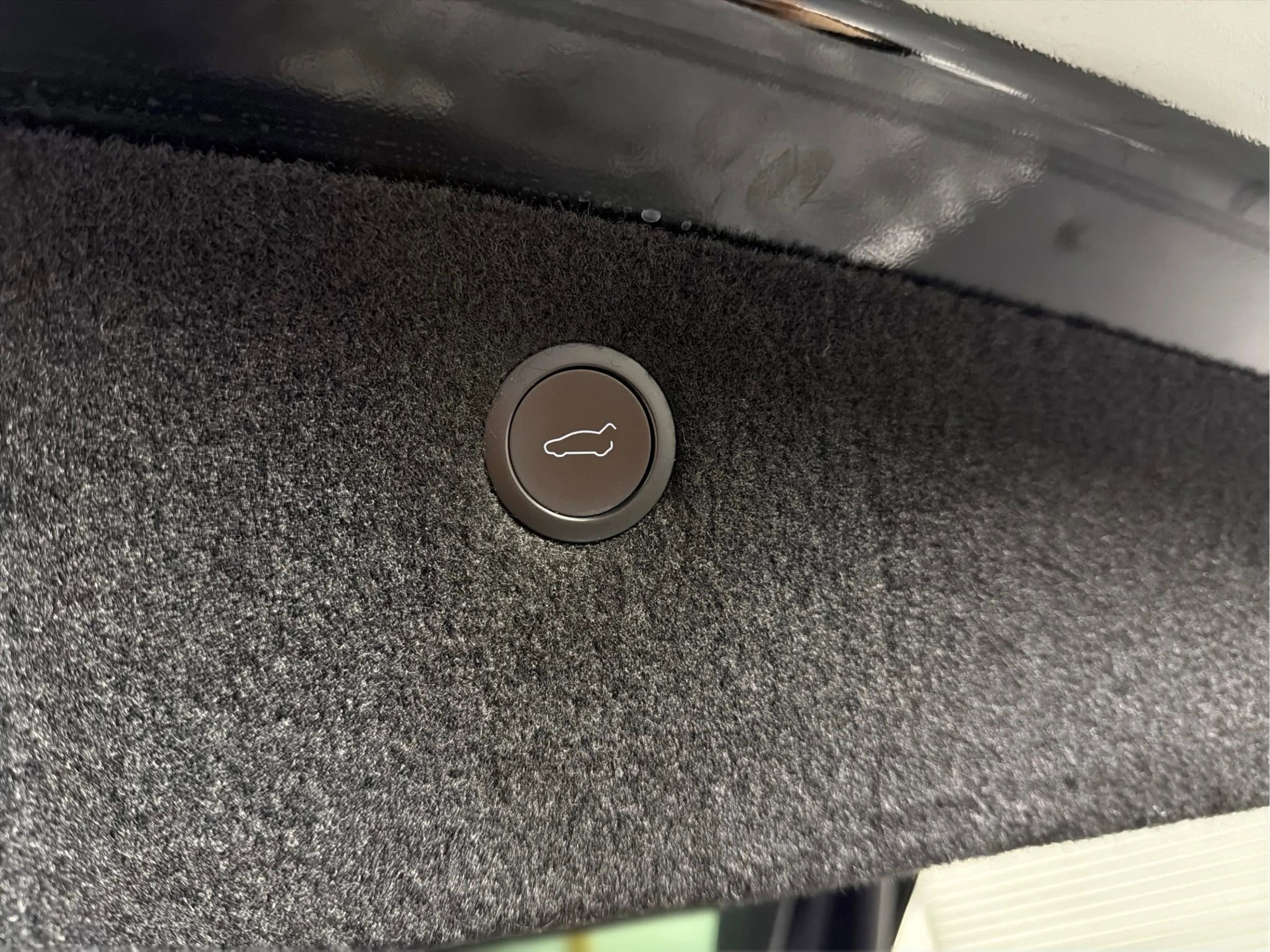 Used 2023 Tesla Model X Plaid image 26