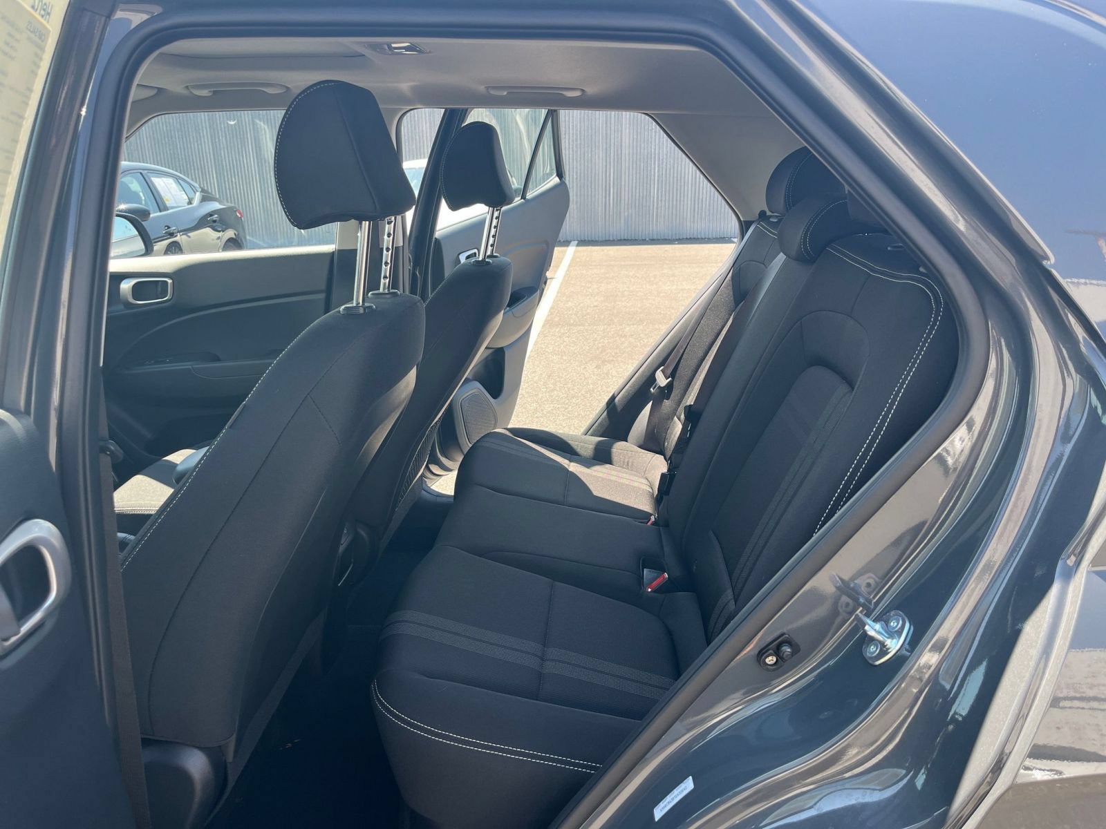 Used 2026 Hyundai Venue SEL FWD image 25