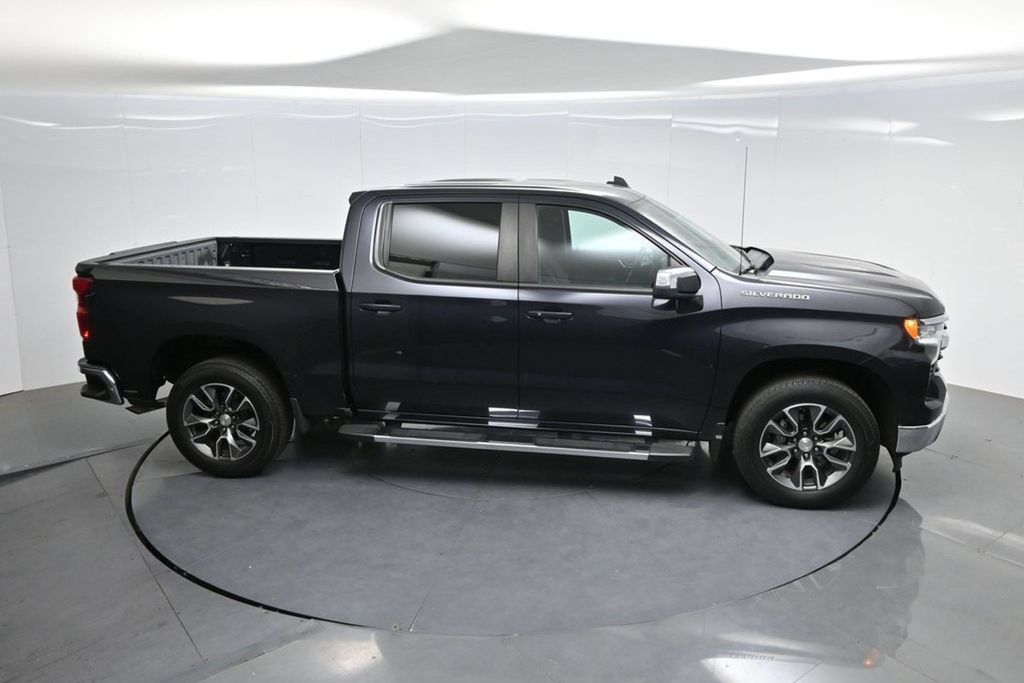 Used 2022 Chevrolet Silverado 1500 LT RWD image 52