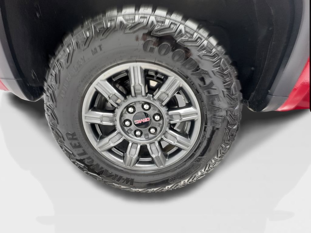 Used 2024 GMC Sierra 1500 AT4X AWD/4WD image 17