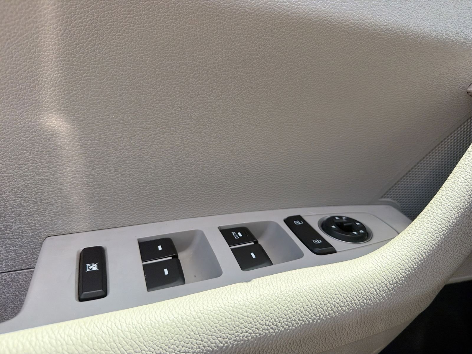 Used 2018 Hyundai Sonata SE FWD image 17
