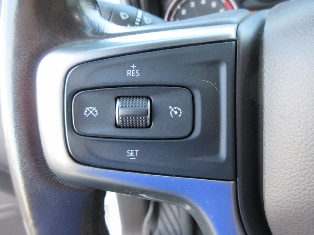 Used 2020 Chevrolet Silverado 1500 LT Trail Boss AWD/4WD image 27