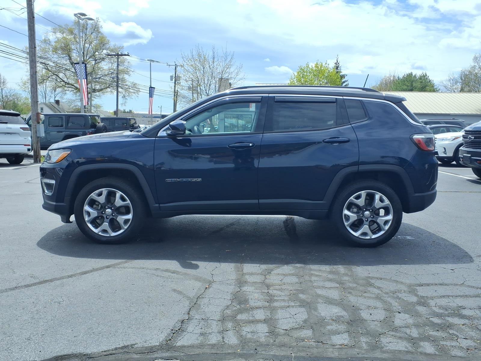 Certified 2021 Jeep Compass Limited AWD/4WD image 5
