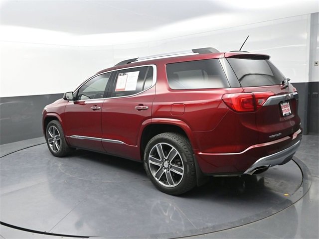 Used 2017 GMC Acadia Denali w/ Technology Package image 5