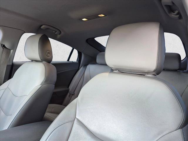 Used 2018 Chevrolet Volt LT w/ LT Driver Confidence Package FWD image 3