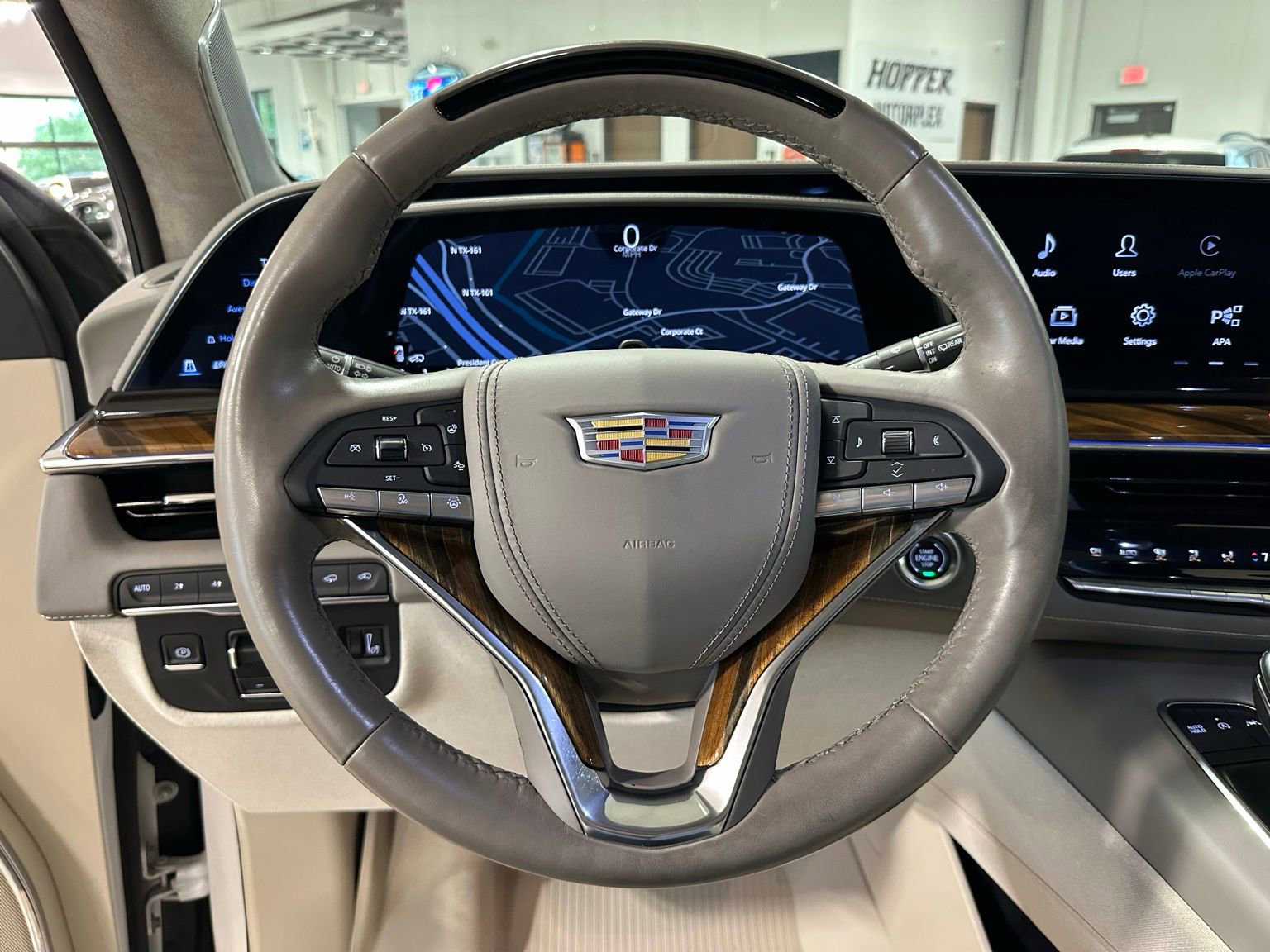 Used 2024 Cadillac Escalade Sport Platinum w/ LPO, ONYX Package AWD/4WD image 20