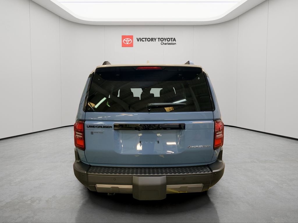 New 2025 Toyota Land Cruiser image 5