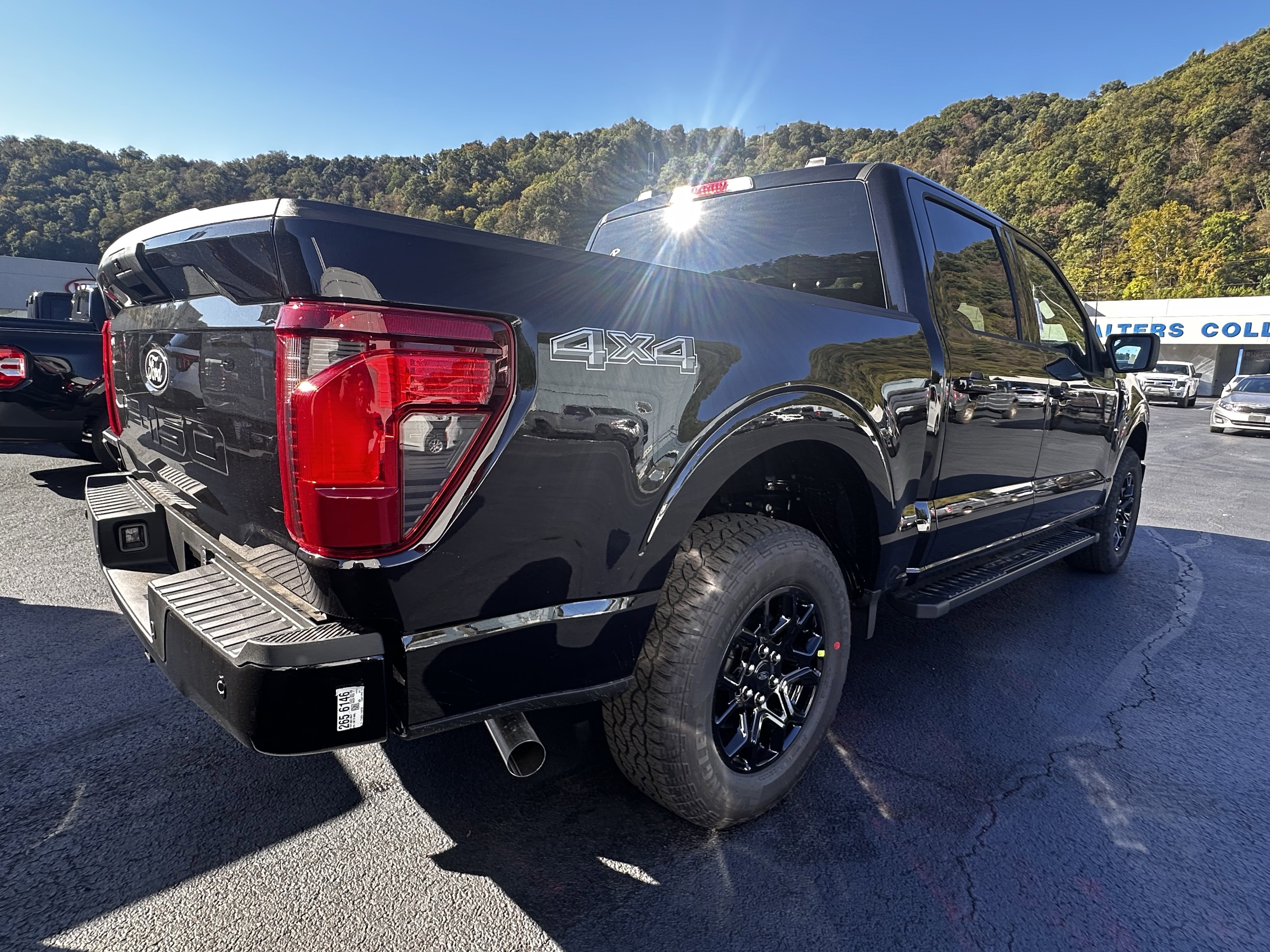 New 2025 Ford F150 XLT w/ Equipment Group 301A Standard image 7